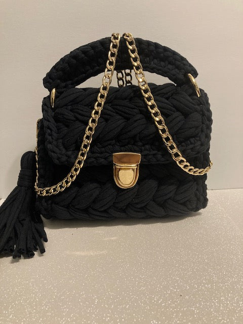 Black crochet purse (medium)